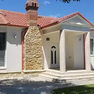 Bubullime Albania Lushnjë